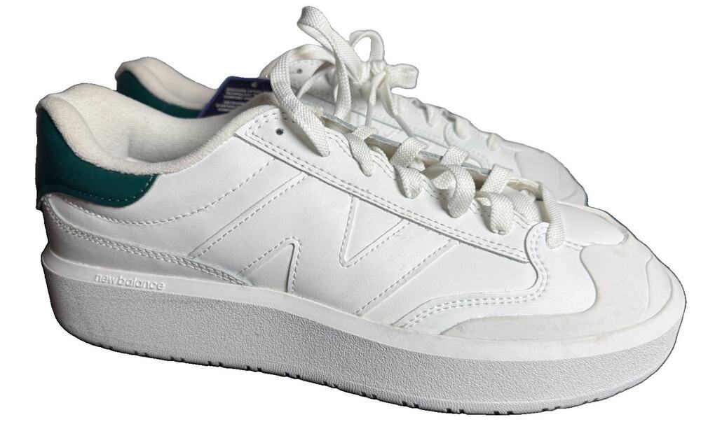 New Balance men's size 10.5 CT302 White /Vintage Teal NWT blemishes